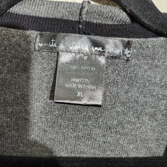 United States Cardigan Sweater Womens XL Gray Black Waterfall Striped Knit - Picture 3 of 10